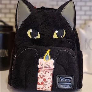 ISO Hocus Pocus Binx mini backpack by Loungefly!!